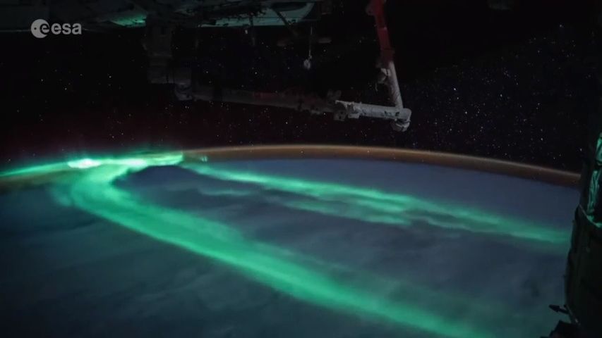 Video: Francouzský astronaut natočil z vesmíru působivou polární záři